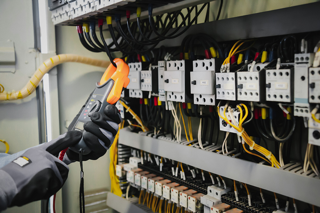 DGUV Vorschrift 3-Check bei Hutton Elektrotechnik in Frammersbach