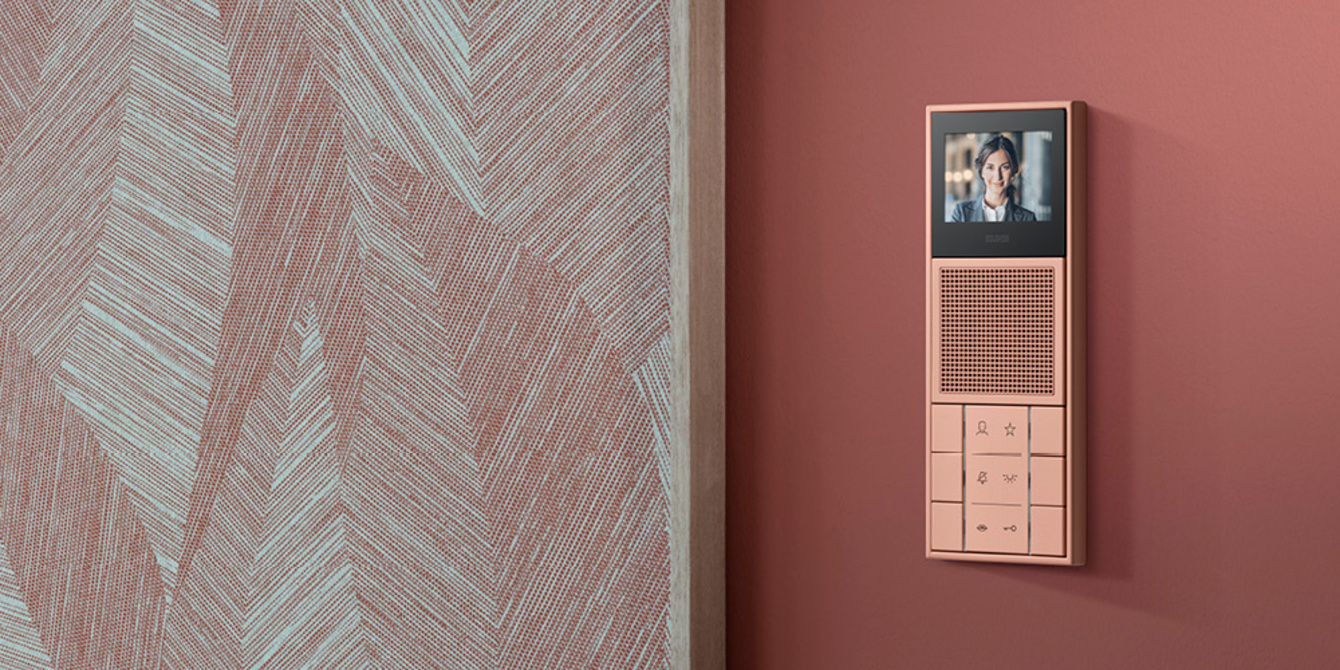 JUNG Türkommunikation bei Hutton Elektrotechnik in Frammersbach