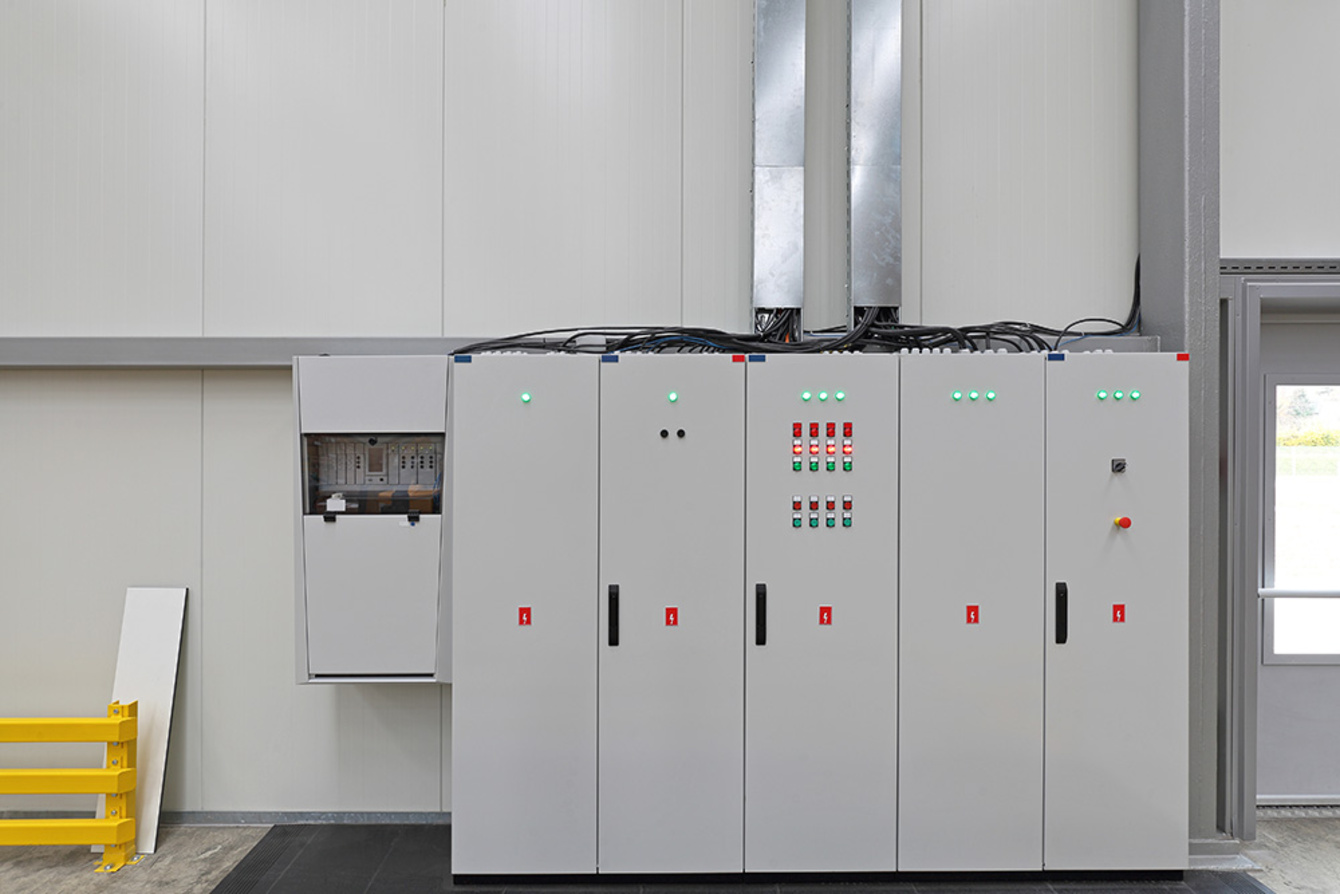 Mess- & Wandler­anlagen bei Hutton Elektrotechnik in Frammersbach